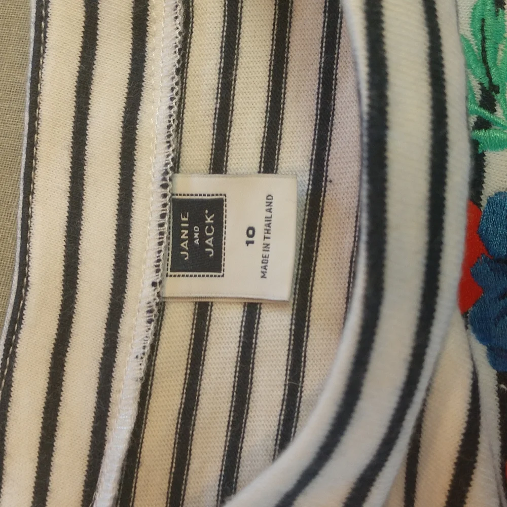 Janie and Jack Top FREE with $30 purchase - Picture 4 of 4
